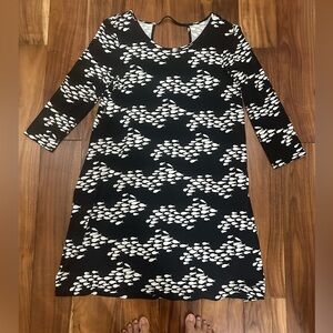 Fighting Eel Black and White Long Sleeve Dress